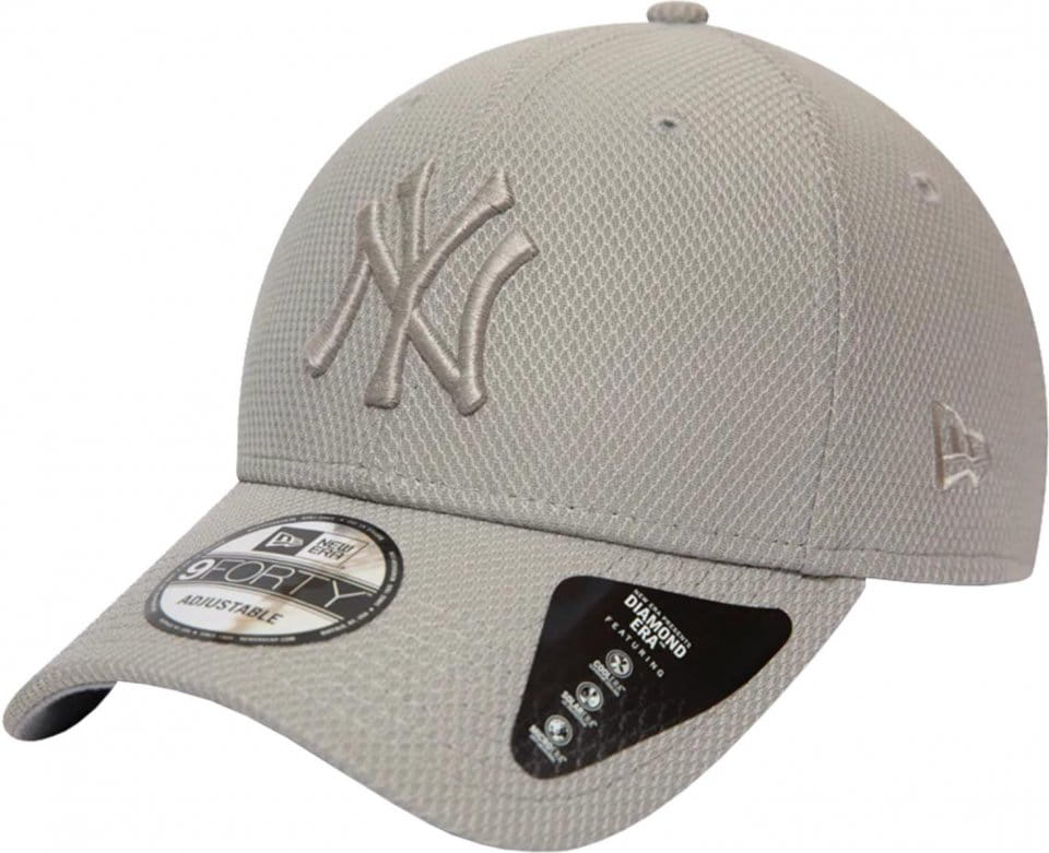 Berretti New Era NY Yankees Diamond Ess. 940 Cap