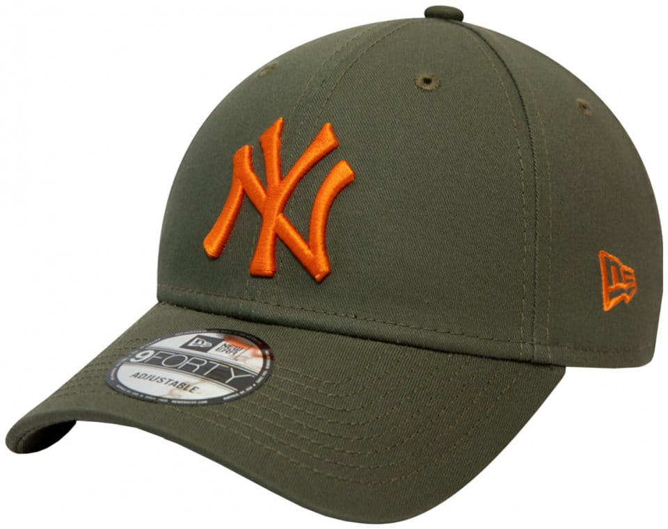 Berretti New Era NY Yankees Essential 9Forty Cap FNOV